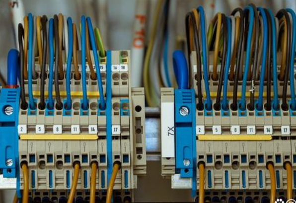 智慧安全用電管理